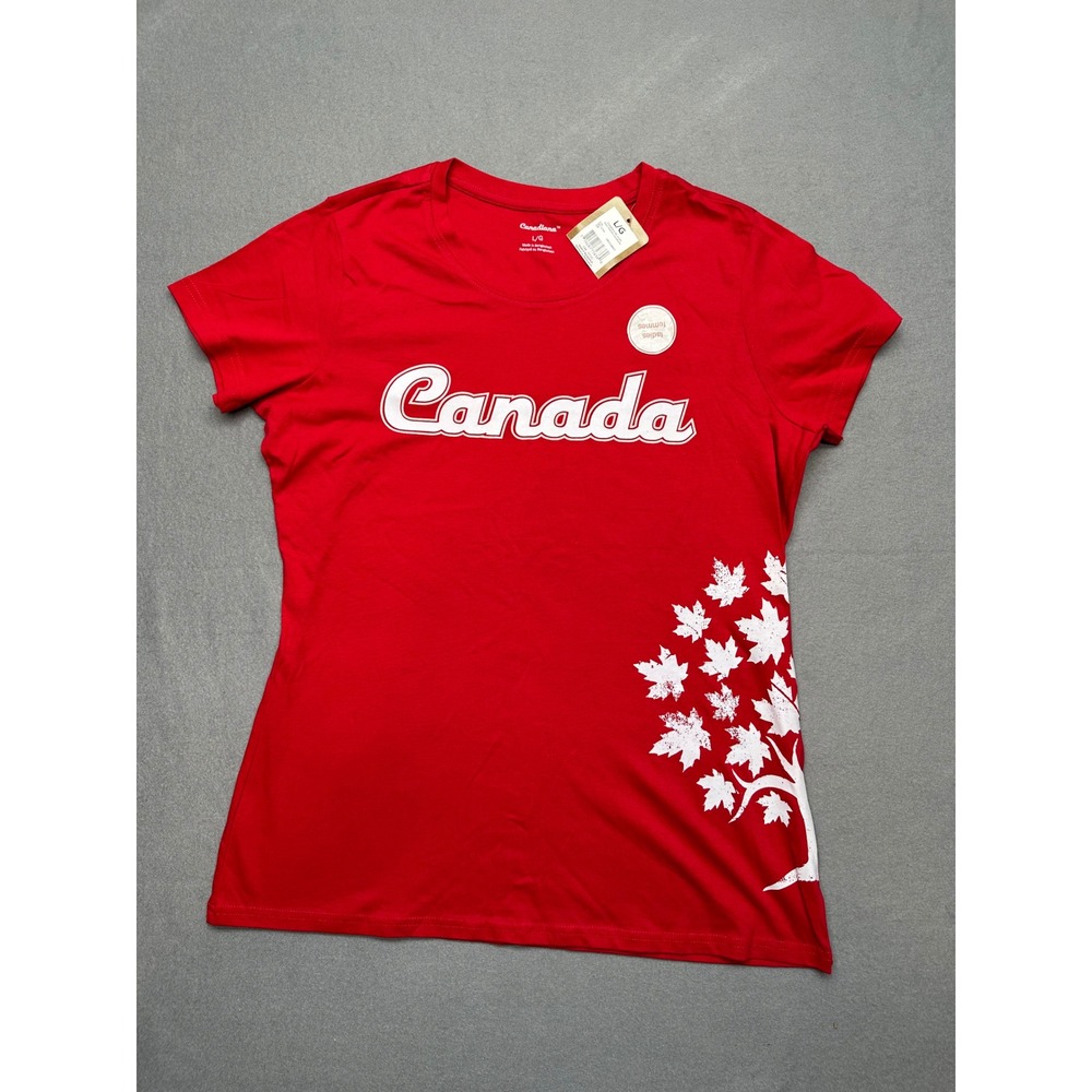 ❌SOLD❌Canadiana Graphic T-Shirt Red Canada Maple Leaf Womens Large NWT GRF3108